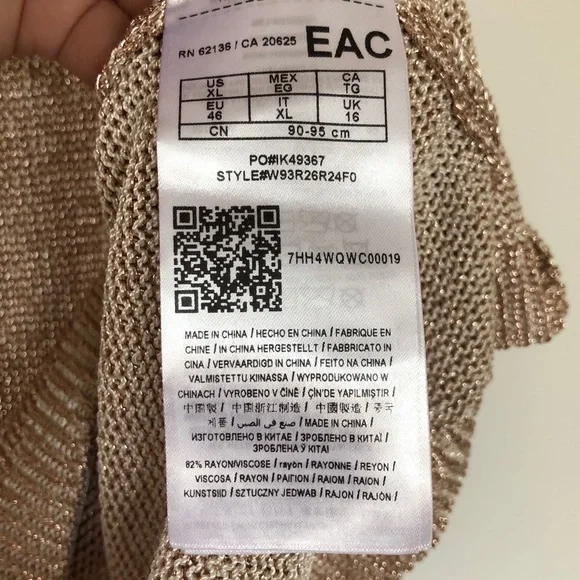 NWT Guess Metallic turtle neck sweater Pink XL - Picture 12 of 14